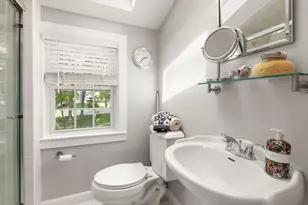 85 Mineral St, Reading, MA 01867 - Photo 29