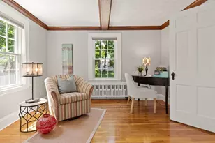 85 Mineral St, Reading, MA 01867 - Photo 11