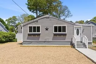 64 Rose Point Ave, Wareham, MA 02576 - Photo 5
