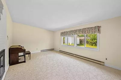 64 Amherst Rd, Beverly, MA 01915 - Photo 9