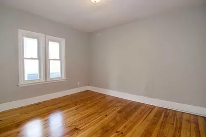 20 Crosby St, Springfield, MA 01105 - Photo 11