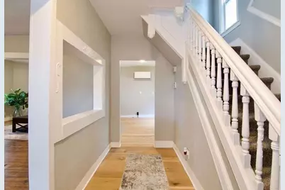 20 Crosby St, Springfield, MA 01105 - Photo 5