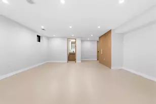 236 Lake St, Waltham, MA 02451 - Photo 31