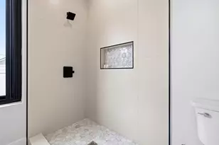 236 Lake St, Waltham, MA 02451 - Photo 23