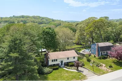 12 Hodgkins Dr, Ipswich, MA 01938 - Photo 33