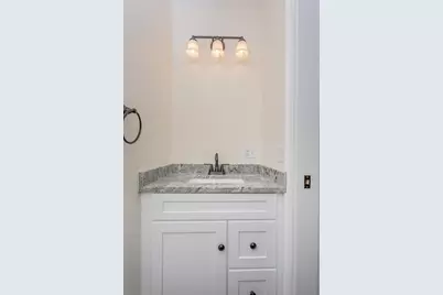 14 Wilmarth St, Attleboro, MA 02703 - Photo 17