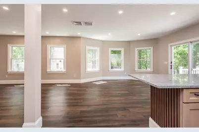 14 Wilmarth St, Attleboro, MA 02703 - Photo 11