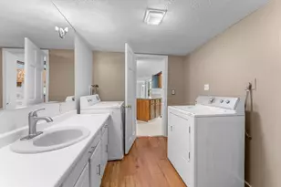 313 E Water St, Rockland, MA 02370 - Photo 21