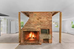 313 E Water St, Rockland, MA 02370 - Photo 9