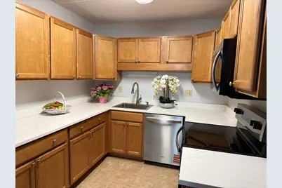 55 Tall Oaks Drive #T5, Weymouth, MA 02190 - Photo 5