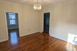 1084 Chestnut St, Newton, MA 02464 - Photo 9