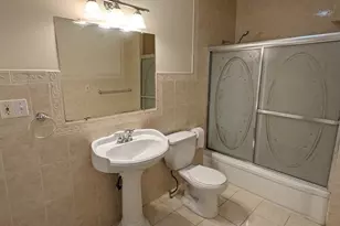 1084 Chestnut St, Newton, MA 02464 - Photo 13