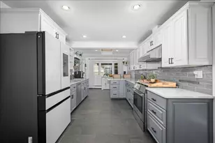 188 Parkerville Rd, Southborough, MA 01772 - Photo 5