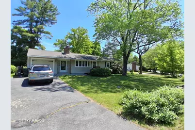 164 W Bacon St, Plainville, MA 02762 - Photo 1