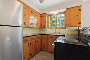 5 Robin Hood Dr, Seekonk, MA 02771 - Photo 9