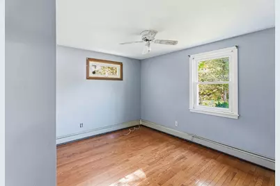 9 E Harbor Cir, Falmouth, MA 02536 - Photo 13