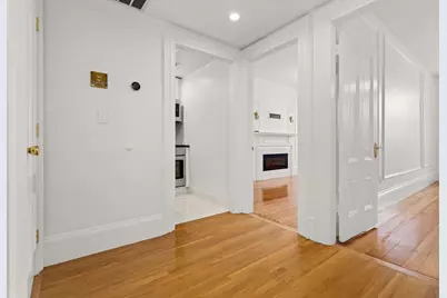 127 Beacon St # 51, Boston, MA 02116 - Photo 17