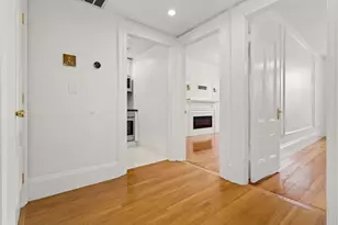 127 Beacon St, Boston, MA 02116 - Photo 17