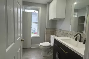 90 Quequechan St, Fall River, MA 02723 - Photo 7