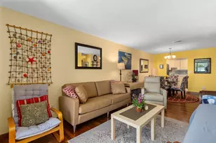 677 Quincy Shore Dr, Quincy, MA 02170 - Photo 11