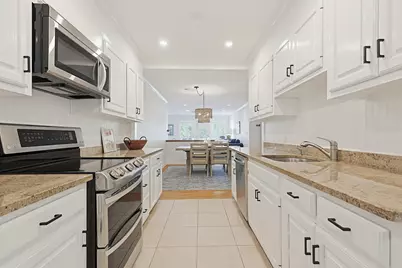 96 Cliffside Dr. #96, Plymouth, MA 02360 - Photo 3