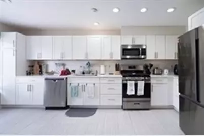 65 Bayberry Ln #65, Dartmouth, MA 02747 - Photo 5