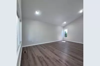 65 Bayberry Ln #65, Dartmouth, MA 02747 - Photo 13