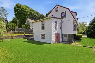 2 Eaton Ct, Winchester, MA 01890 - Photo 35
