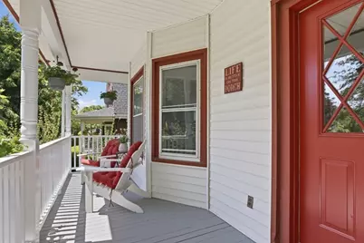 2 Eaton Ct, Winchester, MA 01890 - Photo 5