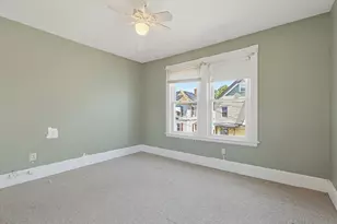 245 Tremont St, New Bedford, MA 02740 - Photo 17