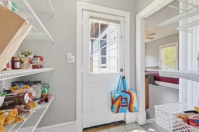 245 Tremont St, New Bedford, MA 02740 - Photo 9