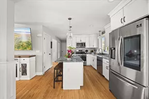 36 Cranesbill Rd, Taunton, MA 02780 - Photo 5