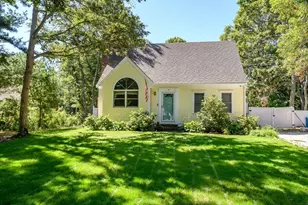 191 James Cir, Mashpee, MA 02649 - Photo 3