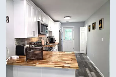 276 Sumner St #2, Stoughton, MA 02072 - Photo 5