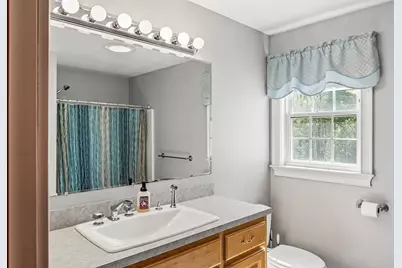 86 Mowry St, Mendon, MA 01756 - Photo 23