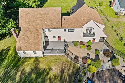 86 Mowry St, Mendon, MA 01756 - Photo 35