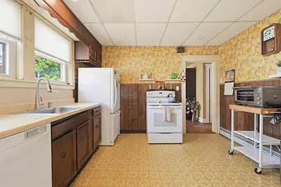 1139 East St, Dedham, MA 02026 - Photo 15
