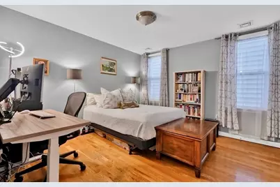28 Monument St #2, Boston, MA 02129 - Photo 9