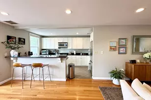 28 Monument St, Boston, MA 02129 - Photo 3