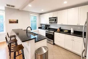 28 Monument St, Boston, MA 02129 - Photo 3