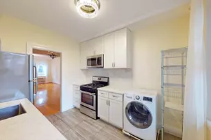 311 Tappan St, Brookline, MA 02445 - Photo 15