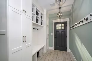 28 S Main St, Carver, MA 02330 - Photo 31