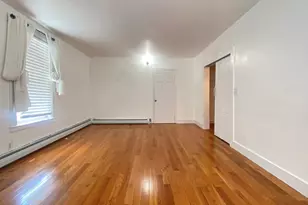45 Walker St, Lowell, MA 01854 - Photo 3