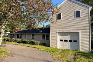 167 Schoosett St, Pembroke, MA 02359 - Photo 3