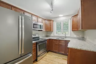20 Duluth St, Worcester, MA 01604 - Photo 15