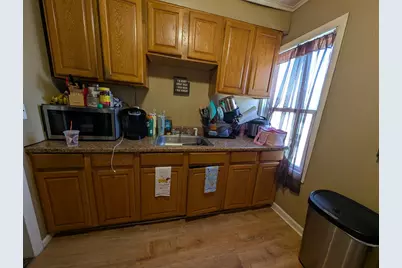 131 Thomas St, Fall River, MA 02723 - Photo 19