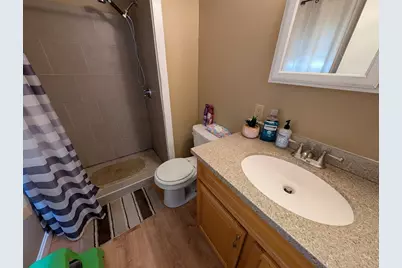 131 Thomas St, Fall River, MA 02723 - Photo 7