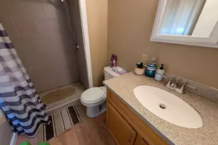 131 Thomas St, Fall River, MA 02723 - Photo 7