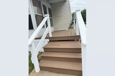300 East Washington St #5R, North Attleboro, MA 02760 - Photo 3