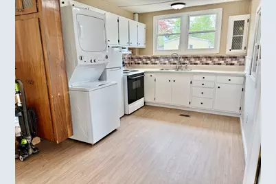 300 East Washington St #5R, North Attleboro, MA 02760 - Photo 5